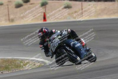 media/Apr-20-2025-AHRMA (Sun) [[393a79c373]]/Race/Group 7/Turn 4b/